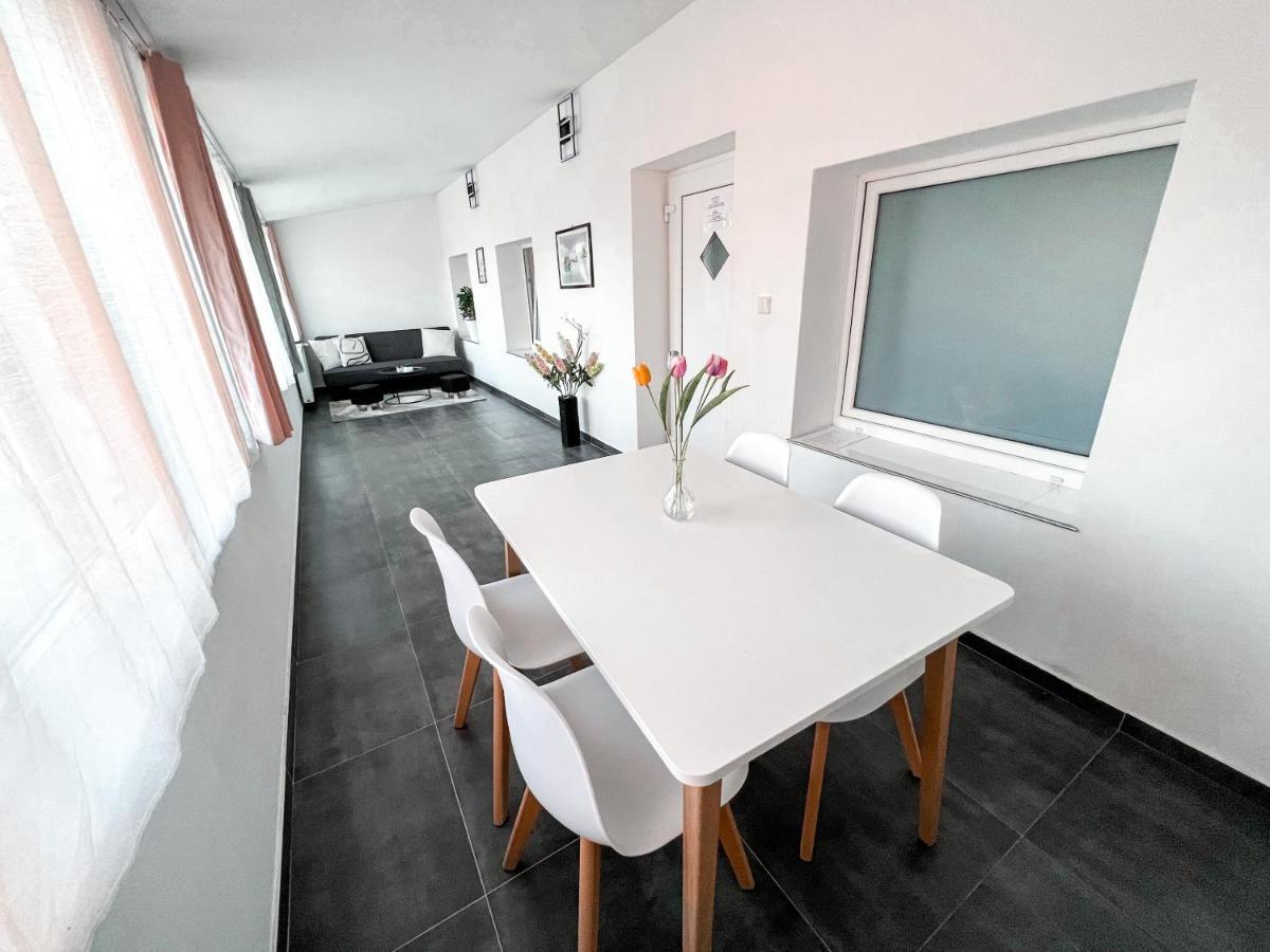 Williams Apartments Prag Eksteriør billede